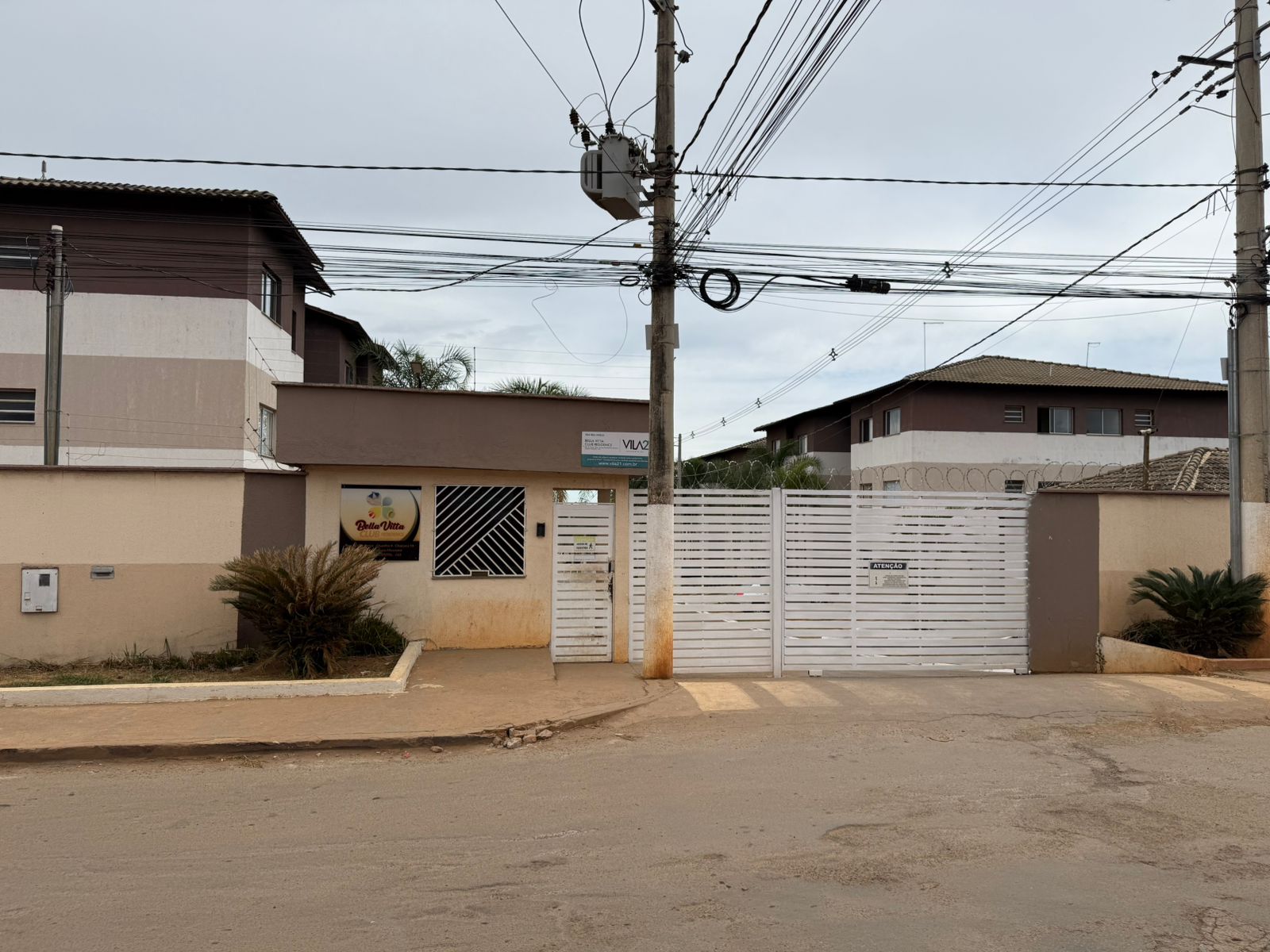 Entrada do condomínio